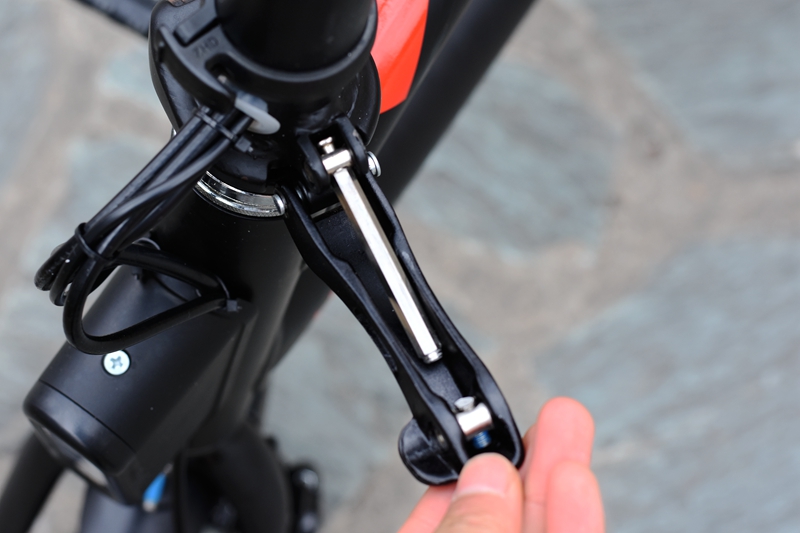 摩拜的单车怎么这么难骑,摩拜ofo共享单车