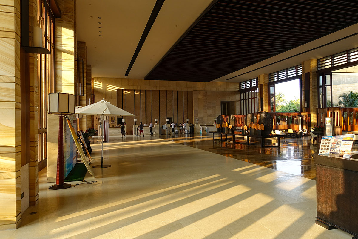 索尼黑卡24-600mm值得入手吗,现在索尼黑卡rx10m4什么价位