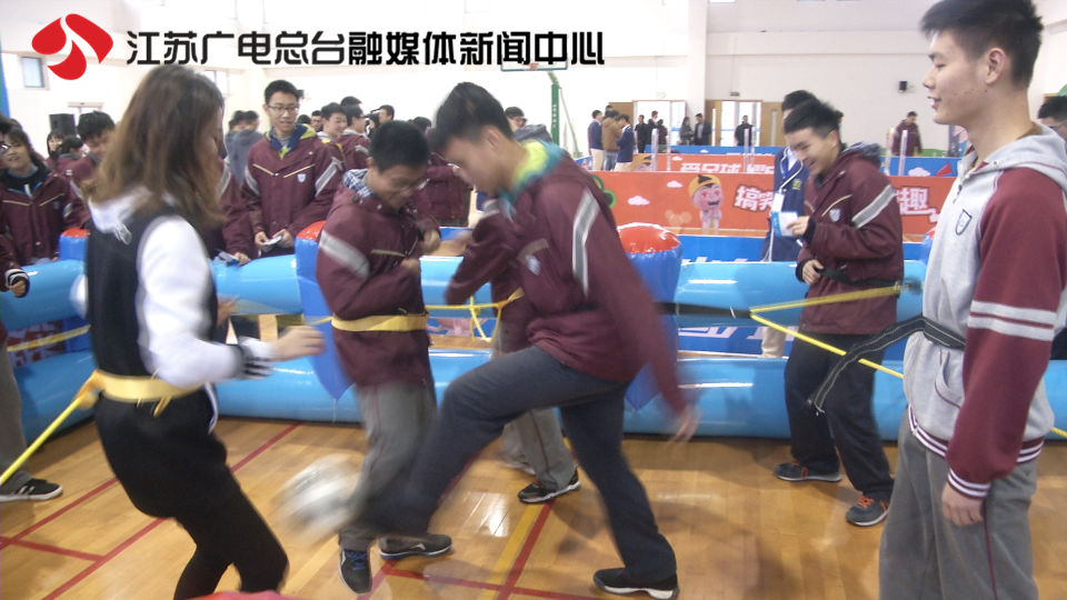 足球走进校园,南京校园足球春节周末交流赛