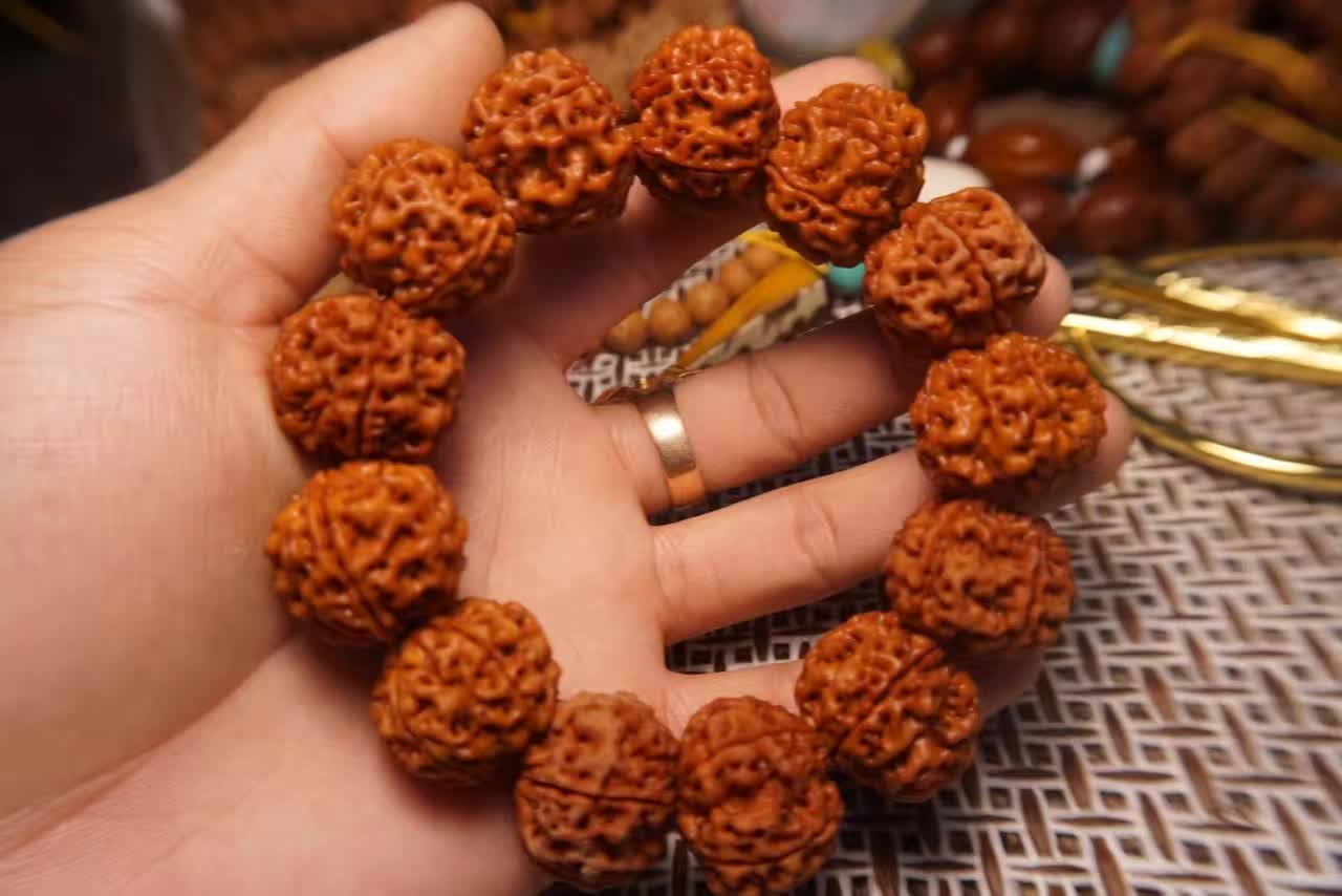 文玩鉴别,文玩鉴别金刚