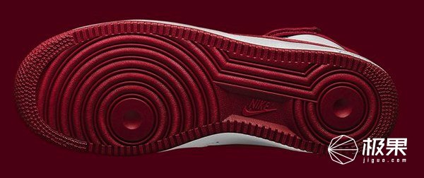 你从不注意的鞋底花纹,却成了乔丹科比封神的“秘密”