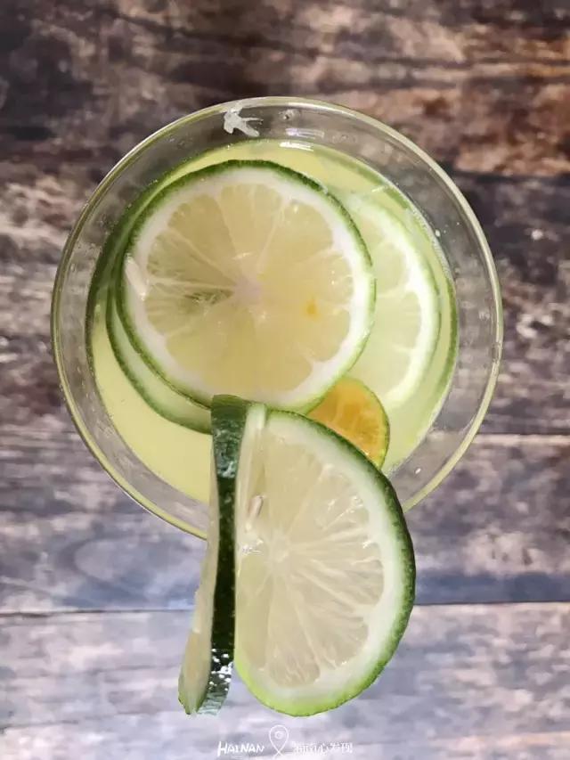 在最接地气的商圈怒喝12杯老盐柠檬水是一种什么样的体验？