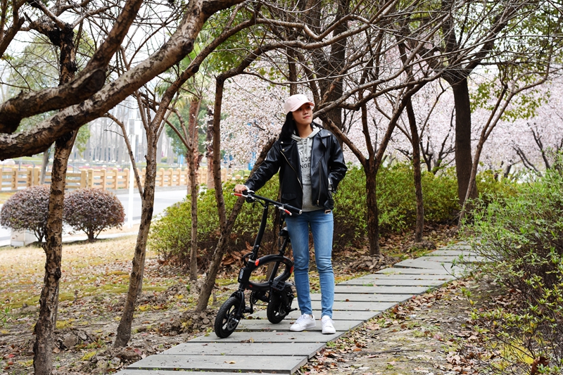 摩拜的单车怎么这么难骑,摩拜ofo共享单车