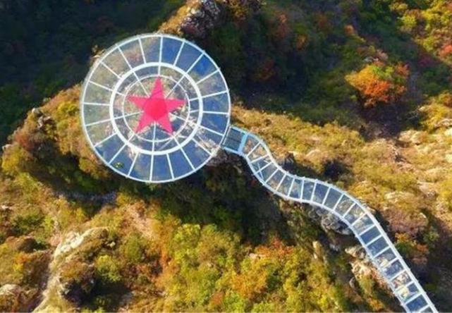 狼牙山玻璃栈道稳不稳,狼牙山悬崖玻璃桥最为惊险