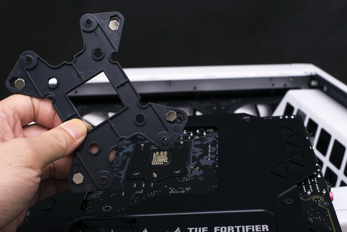 华硕电脑玩生化危机,华硕无畏15i生化危机