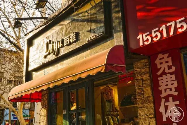 流水它带走了光阴的故事吉他弹奏,流水它带走了光阴的故事抖音