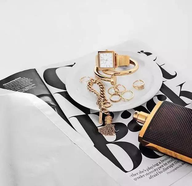 好看不贵!当DW成为「街表」,还有这些千元级腕表供你挑