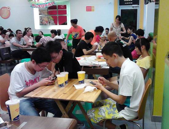 开快餐店流程,开一家快餐店如何一个月赚十万