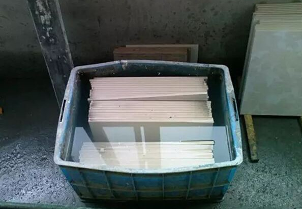 瓷砖原来也分这两大类：区别如此大，用法大不同