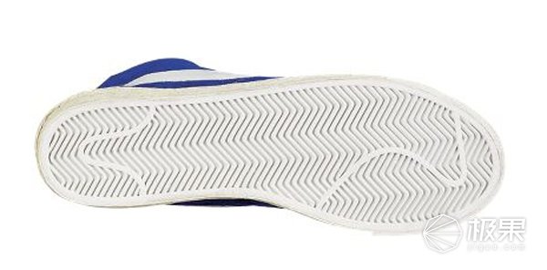 你从不注意的鞋底花纹，却成了乔丹科比封神的“秘密”