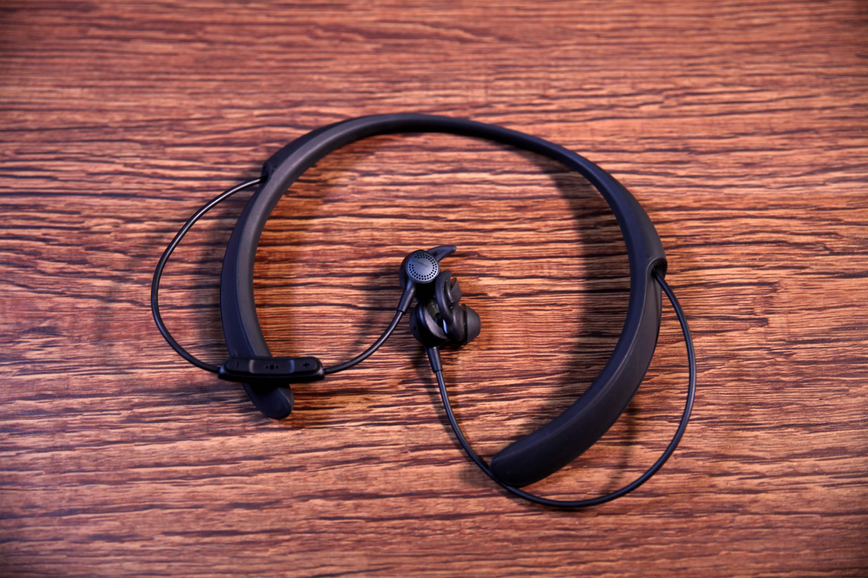 你跟自己的沉浸世界只差这一个耳机了