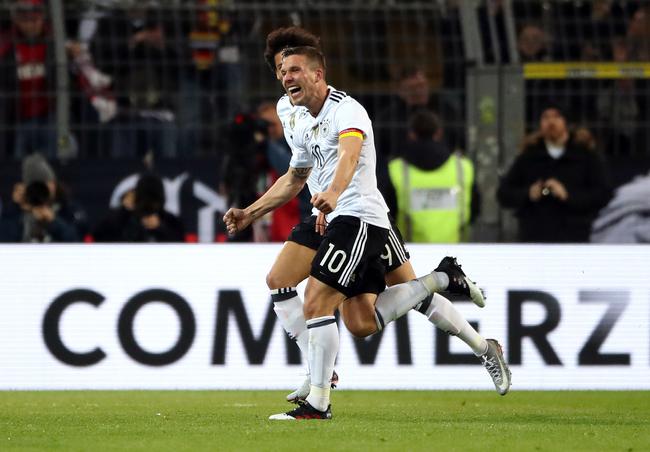 足坛早报最新信息,波尔蒂王子深情谢幕