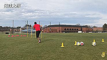 足球如何提高球员带球节奏变化,怎么训练带球的耐力和爆发力