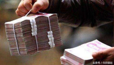 泥瓦匠变身“镶贴大师”年入30万,高技能农民工碾压白领