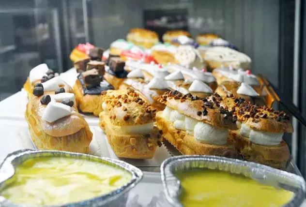 直男别再傻傻叫女朋友多喝热水了,直男们别再回复多喝热水