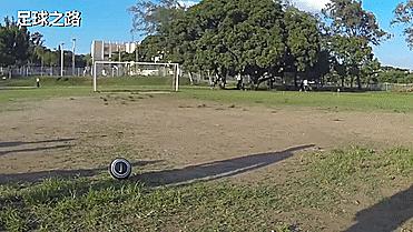 如何踢出弧线球,踢出弧线球的视频