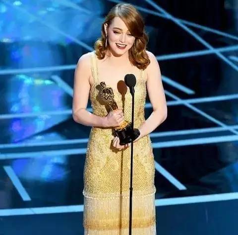 「美女与野兽」出了那么多联名系列，欠EmmaWatson的电影票可以这样还