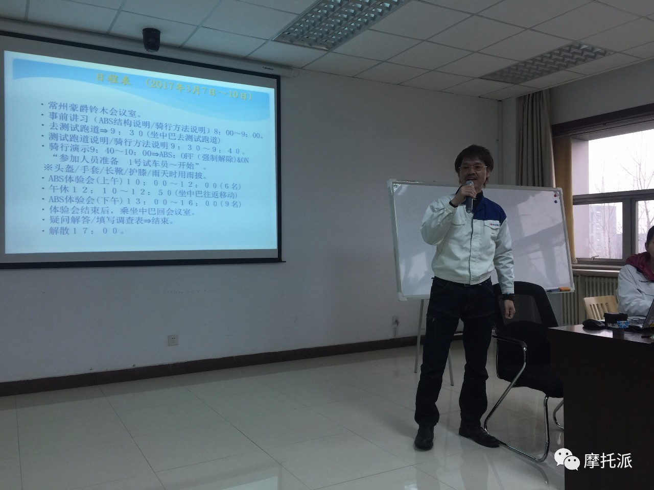 铃木gsx250abs和不带abs的区别,豪爵铃木gsx250有abs吗