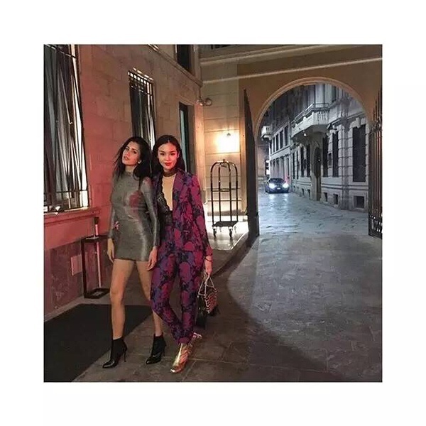 女明星常穿的泰国小众品牌,泰国小众品牌时尚穿搭