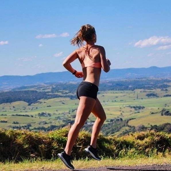 去健身房穿什么品牌的衣服有品位,穿什么运动服去健身房好