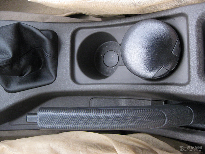 五菱宏光s低配最低价,低配五菱宏光s全款