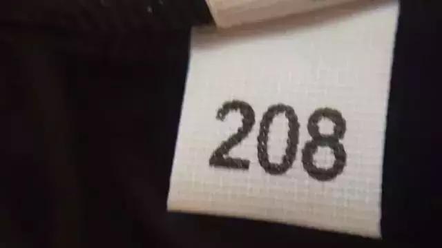 prada杀手包值得购买吗,prada杀手包真假鉴别