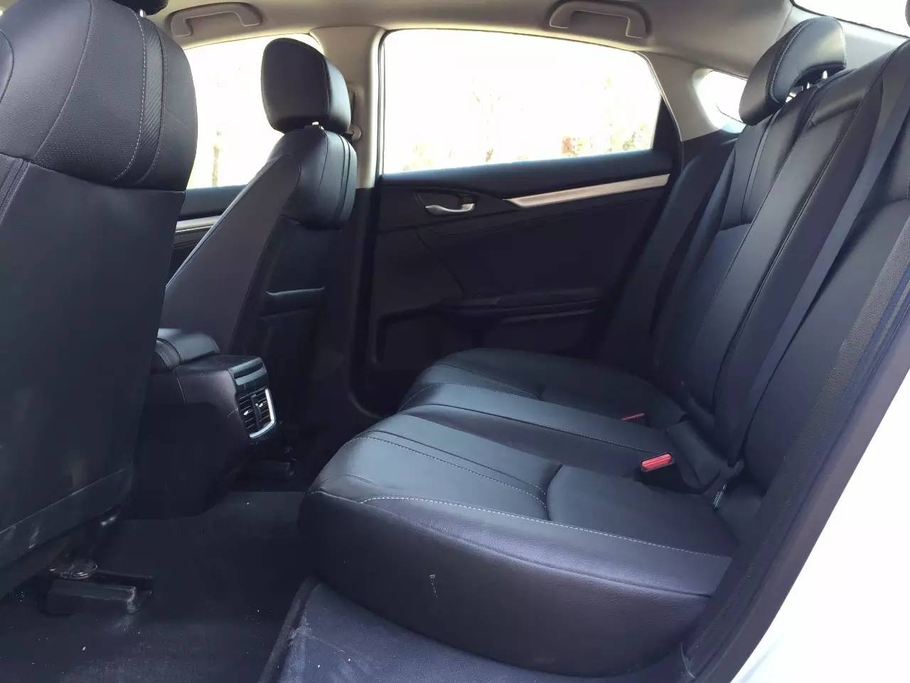 本田思域第十代用黄壳机油怎样 (怎么分辨第十代本田思域劲动版)