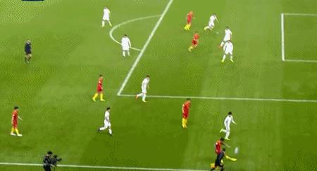 国足因为始终相信所以从未放弃,国足能不能为自己正名