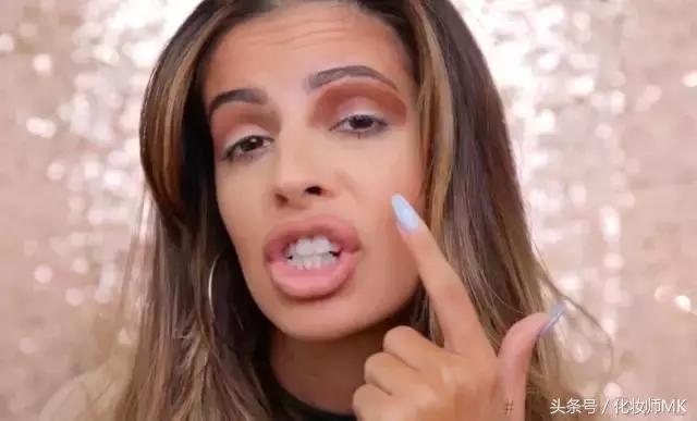 这些口红复古又高级,眼影口红推荐学生党