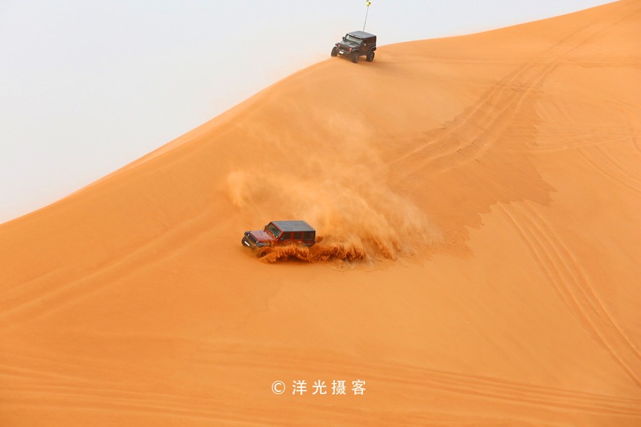 迪拜冲沙是玩什么,迪拜冲沙一点不刺激