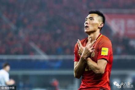 中国赢了韩国足球解说激动时刻,中国队赢韩国队球迷反应