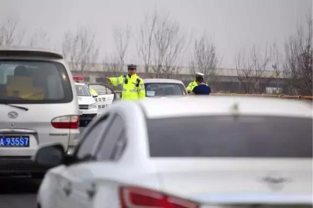清明假期天津外地车限行吗,天津市交管局清明节假期限号吗