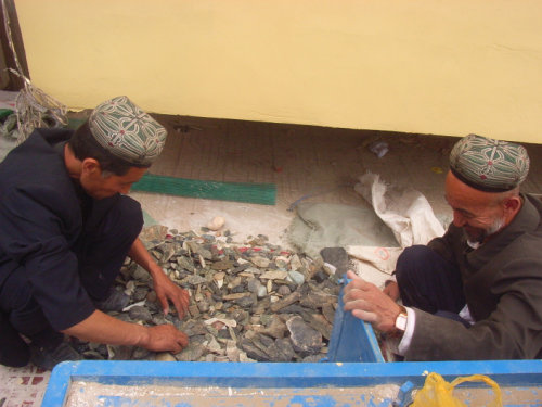 和田玉切割石头,和田玉籽料游记