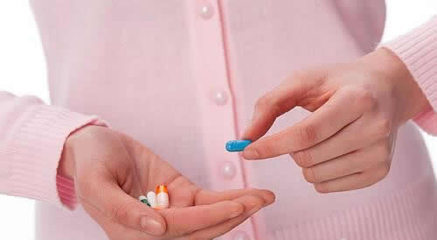 孕早期吸入二手烟对胎儿影响大吗,孕早期感冒了对胎儿发育有影响吗