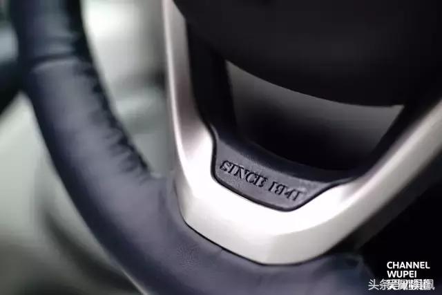 大切诺基适合家用吗,2022款suv大切诺基