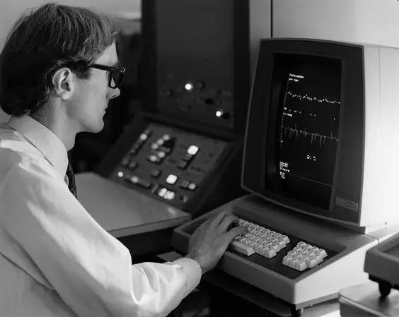 windows7系统c盘垃圾清理,电脑如何清理cd盘系统垃圾