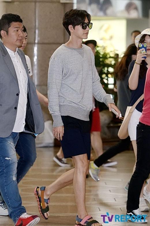 论运动凉鞋如何打入时尚界