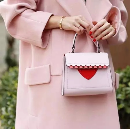 想让老公帮我选择哪款包包,适合男朋友买的包包推荐