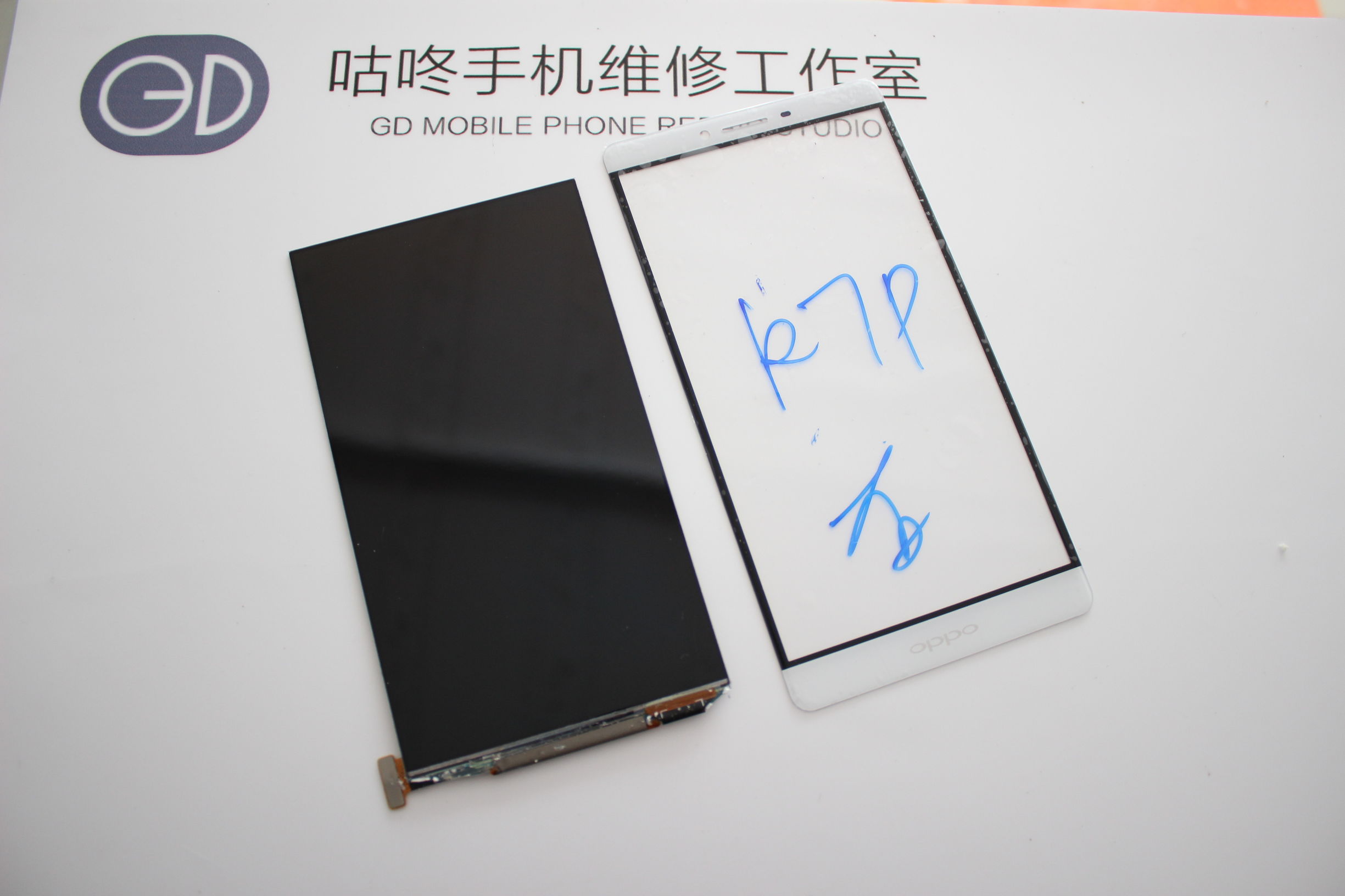 手机屏幕维修换屏怎么不被坑,手机屏幕维修和更换的区别