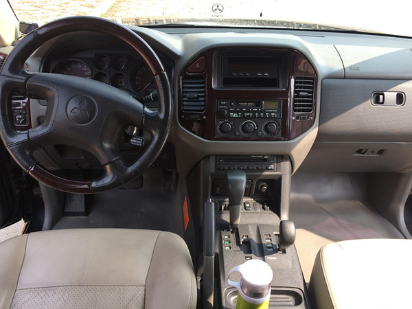 帕杰罗v75二手,中东版帕杰罗v97参数