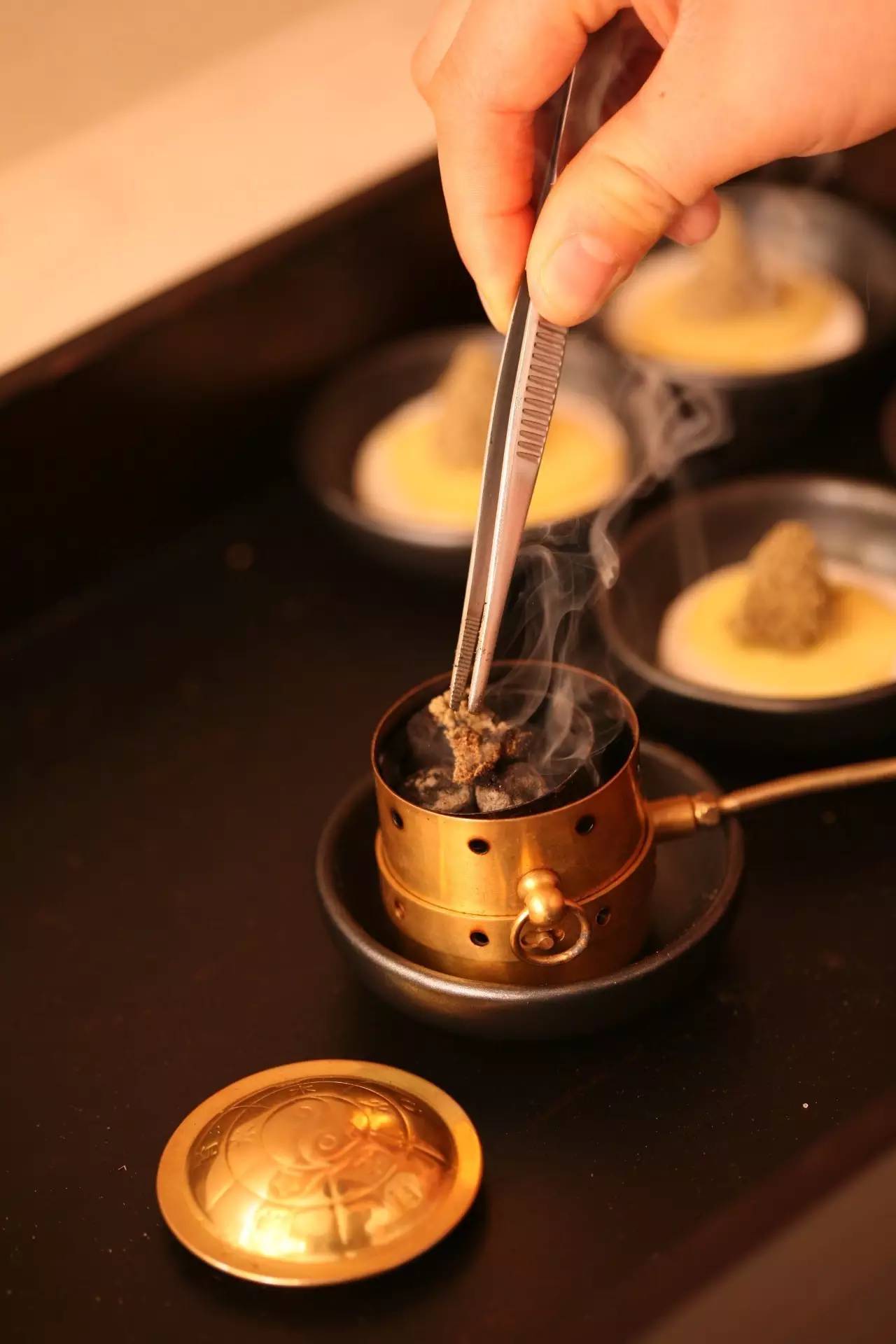 你舍不得花的钱总有人舍得帮你花,以前舍不得花你的钱现在才明白