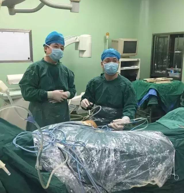 医疗专家进村义诊,医学专家团回乡义诊