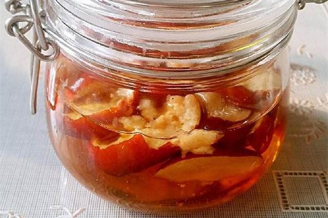 白醋这样喝七天瘦十斤,白醋加什么抗衰老效果好