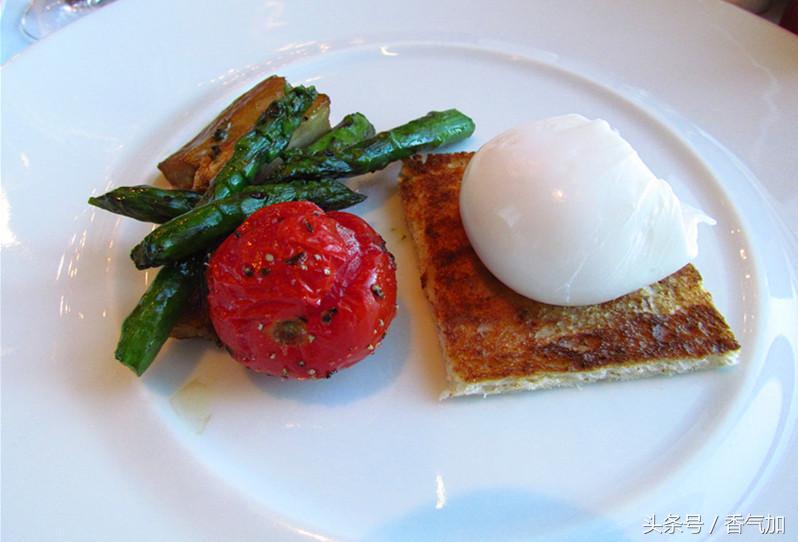 高档餐厅的早餐,79楼云端餐厅