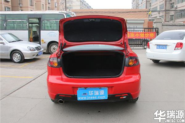 2006款马自达323新车多少钱,2011款马自达3新车多少钱