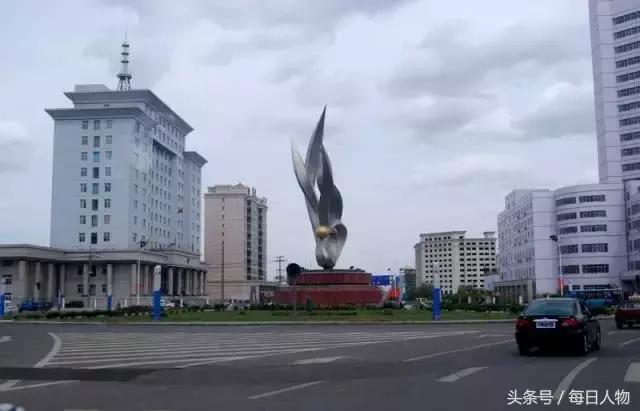 网红吉他少年:天才、梦想和落寞的父亲