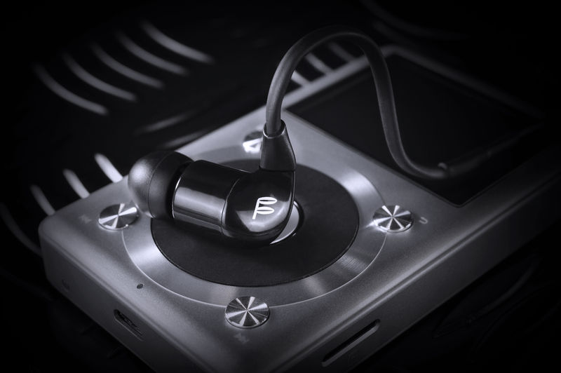 怎么样才算低音,怎么判断耳机低音好坏