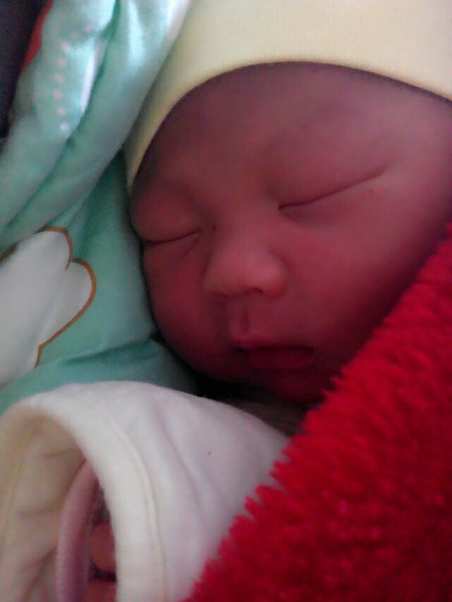 积液和褐色分泌物给我滚蛋,胎盘低的我最终还是保胎成功