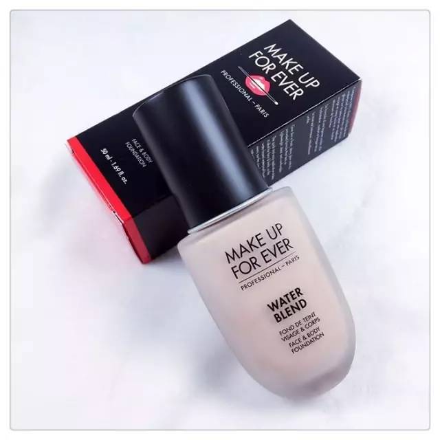 免税店最合适购买的护肤品,免税店最火的唇膏