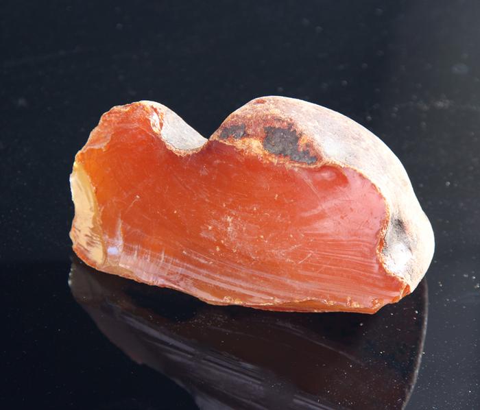 波罗的海琥珀蜜蜡,琥珀蜜蜡是哪里产的